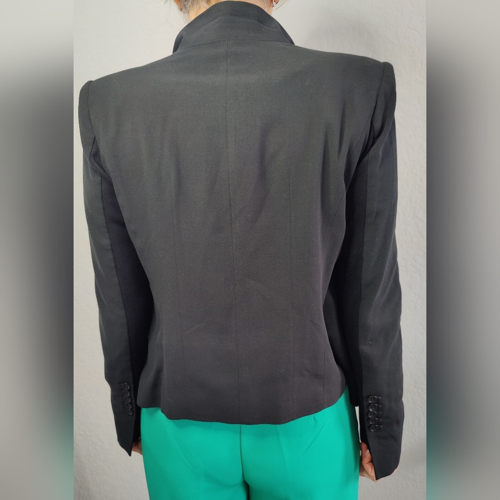 BCBGmaxazria blazer black open front size M long sleeve - Picture 6 of 6